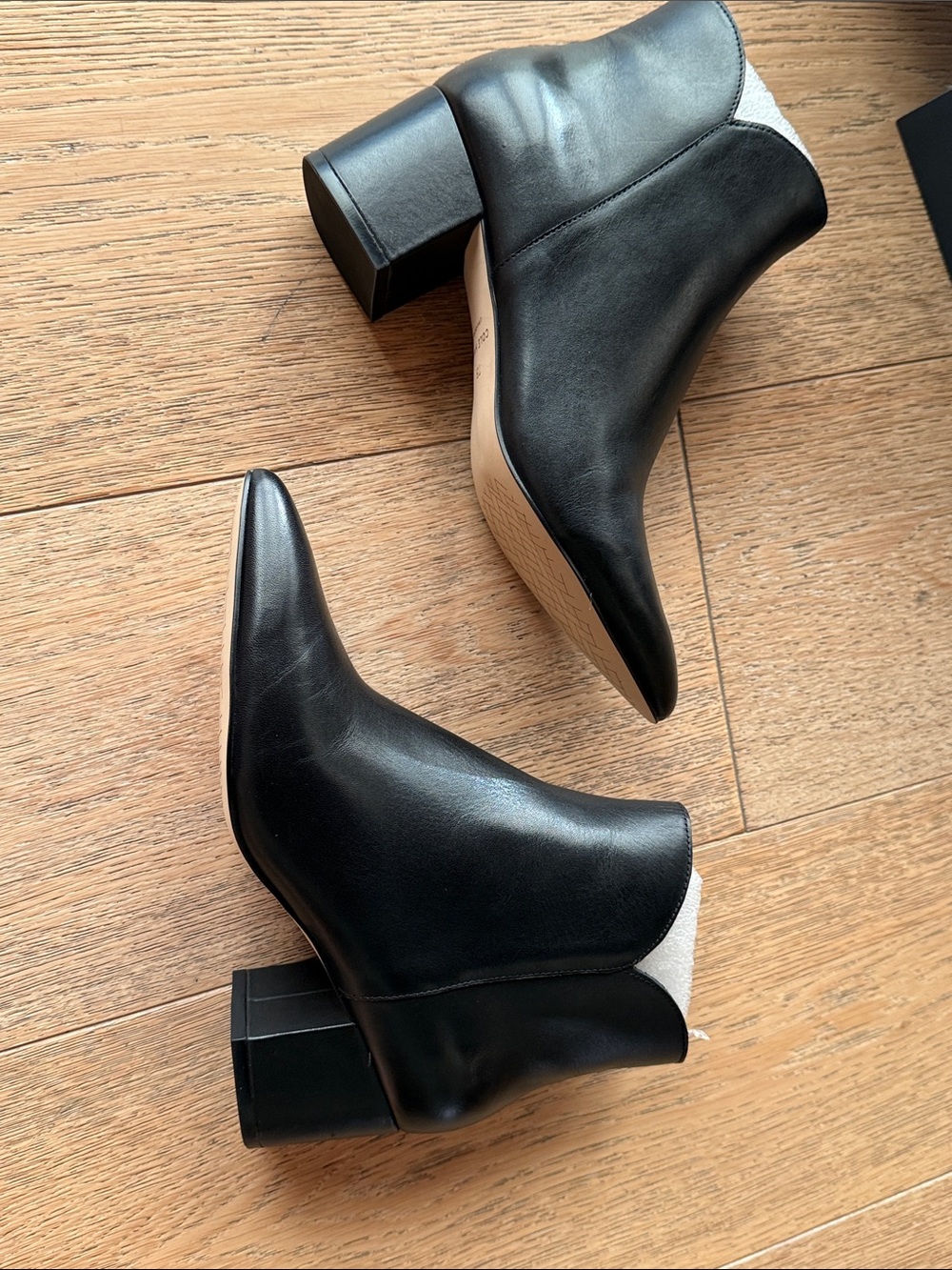 Cole Haan Elyse Black Leather Pointed Toe Ankle Booties - Picture 4 of 6